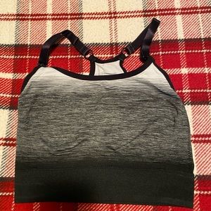 Ingrid and Isabel bra